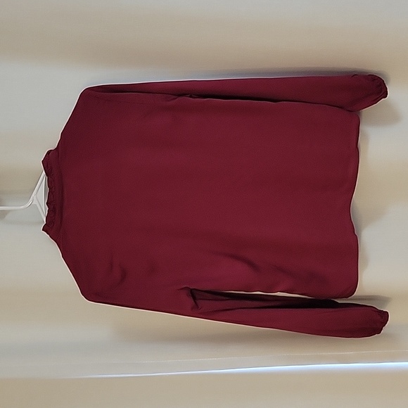 Tommy Hilfiger size XS burgundy long sleeve blouse - Picture 3 of 4